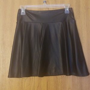 ♠️ F21 Faux Leather Mini Skirt ♠️